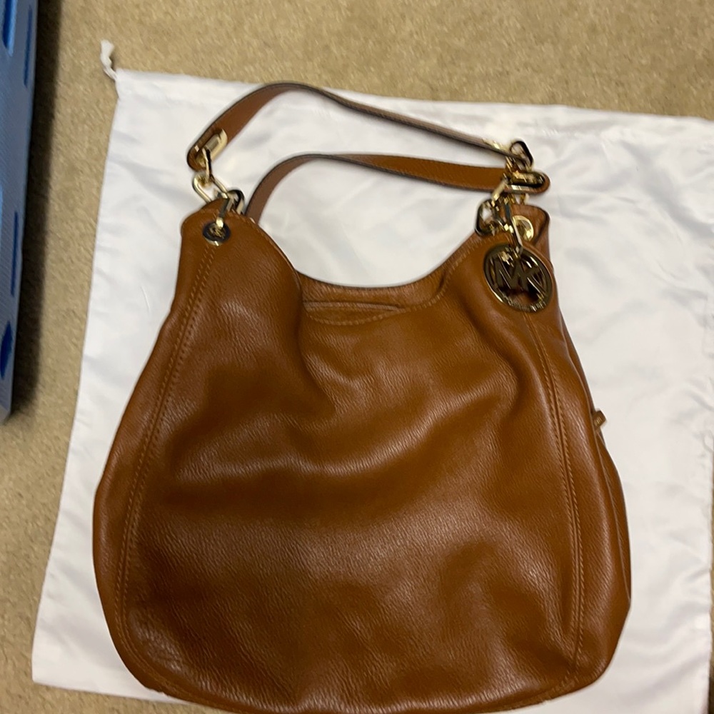 Michael Kors Hobo